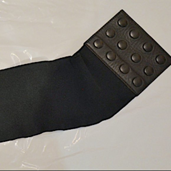 Vintage 80\'s Black Snap Close Cinch Belt main image 8